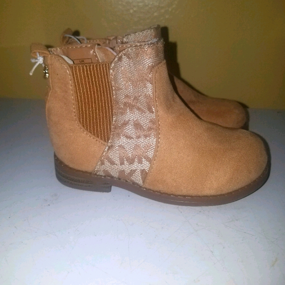 Michael Kors Baby Boots